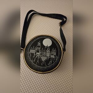 Harry Potter Hogwarts Glow in the Dark Purse NWT